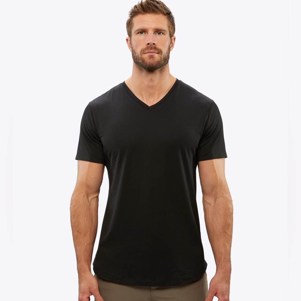 Cuts V-neck T-shirt